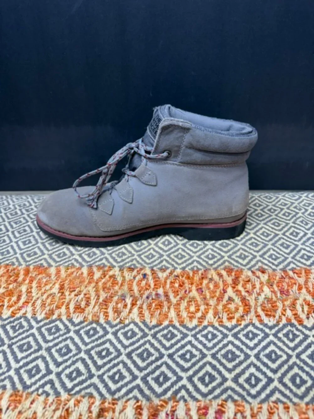 The North Face Ballard Roll Down Boots Woman's Size 9.5